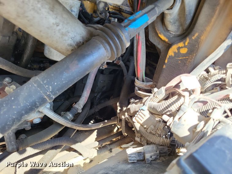 image for item DP5262 2004 Sterling L7500  dump truck