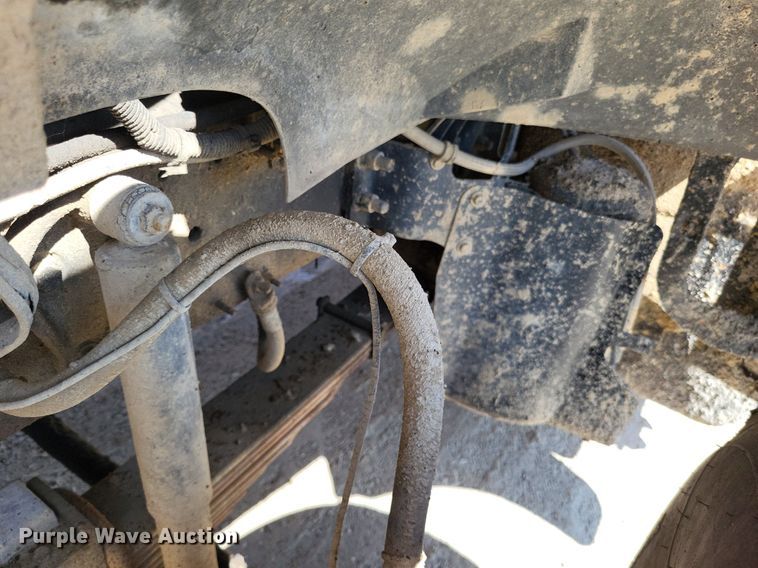 image for item DP5262 2004 Sterling L7500  dump truck