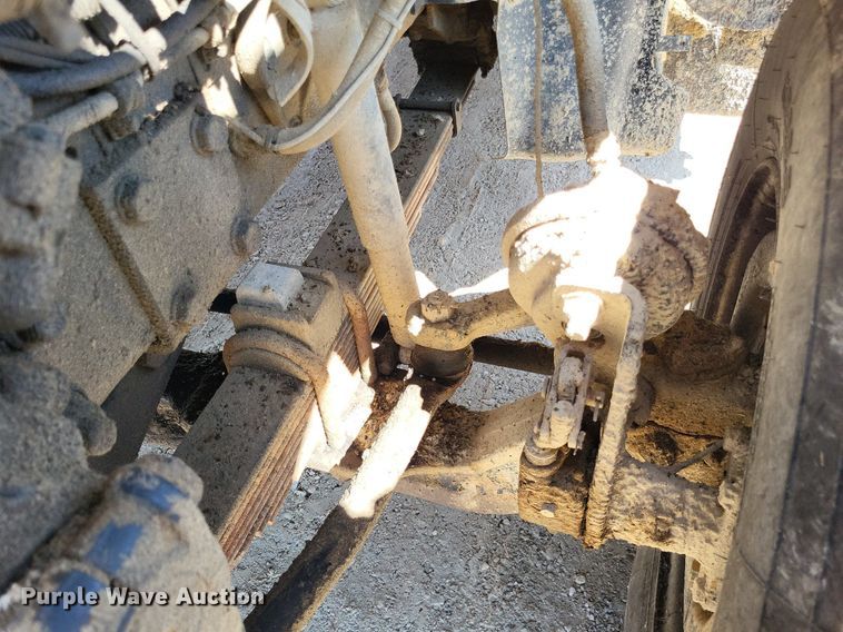 image for item DP5262 2004 Sterling L7500  dump truck