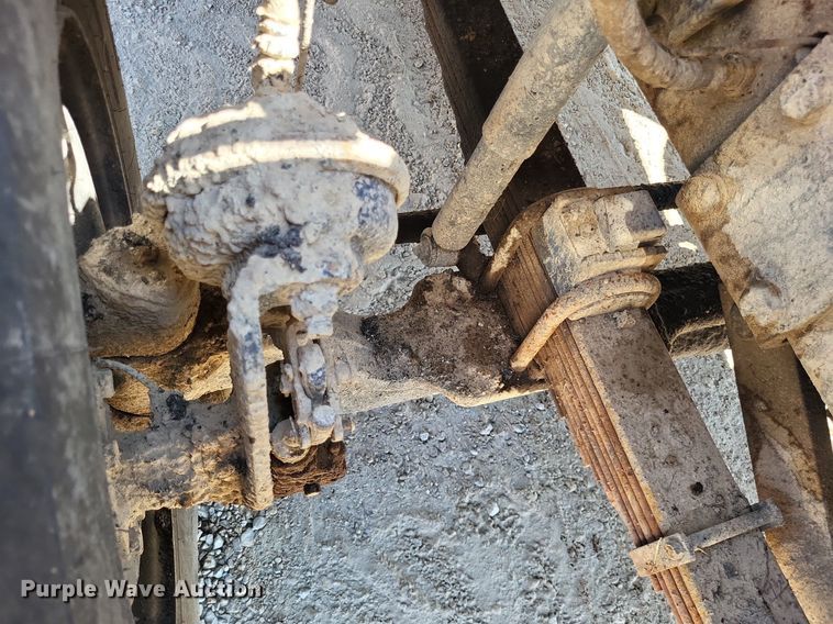 image for item DP5262 2004 Sterling L7500  dump truck