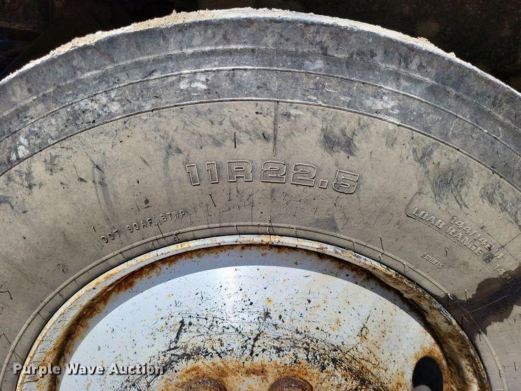 image for item DP5262 2004 Sterling L7500  dump truck