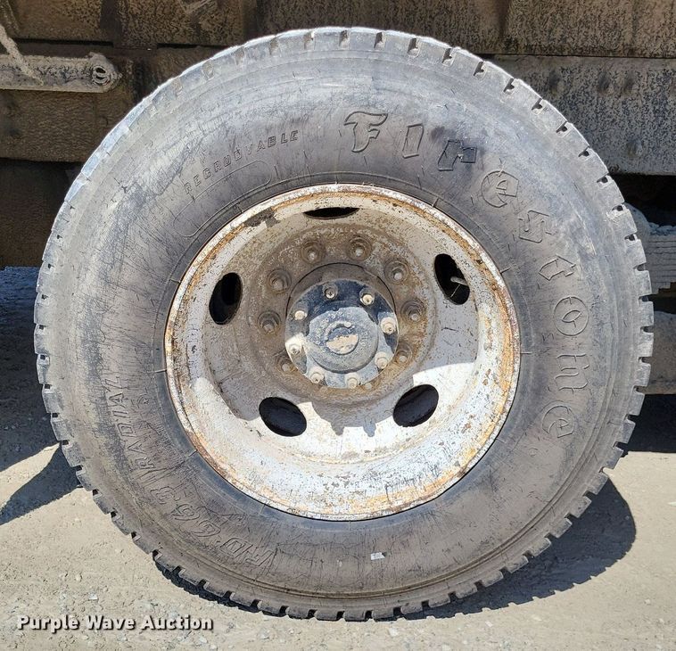 image for item DP5262 2004 Sterling L7500  dump truck