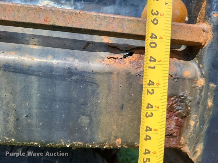 image for item DP5263 1995 Ford L8000  dump truck