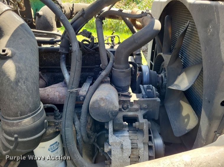 image for item DP5263 1995 Ford L8000  dump truck