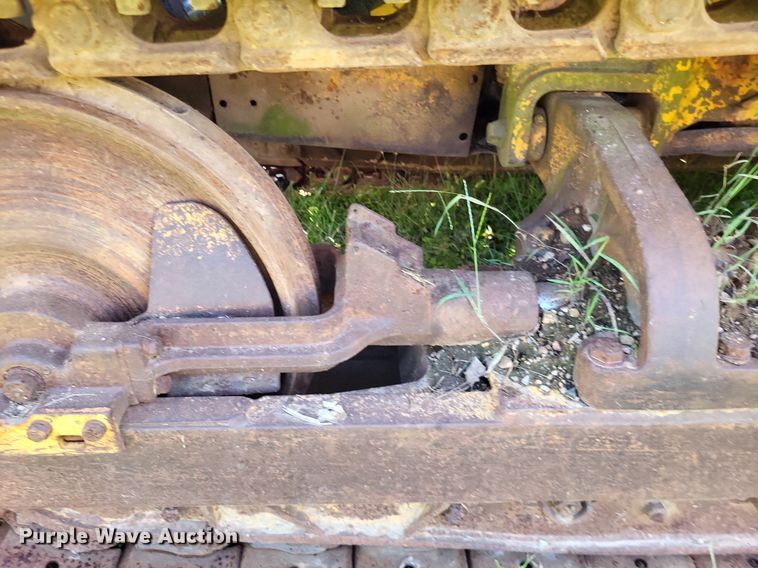 image for item DP5264 1985 John Deere 455E  track loader