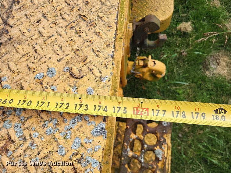 image for item DP5265 1982 GMC C6000  bucket truck