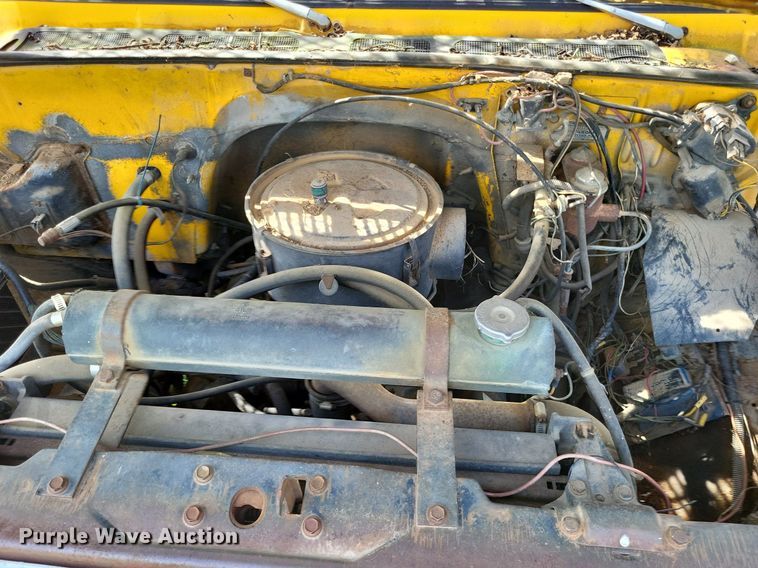 image for item DP5265 1982 GMC C6000  bucket truck