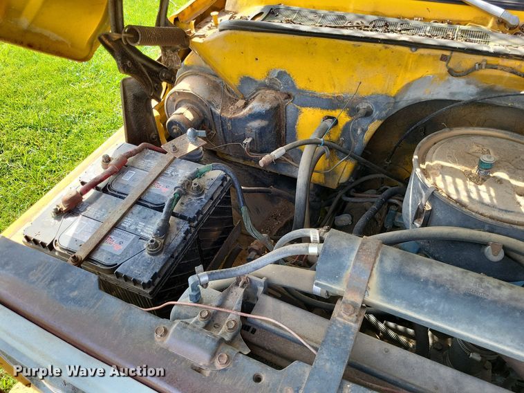 image for item DP5265 1982 GMC C6000  bucket truck