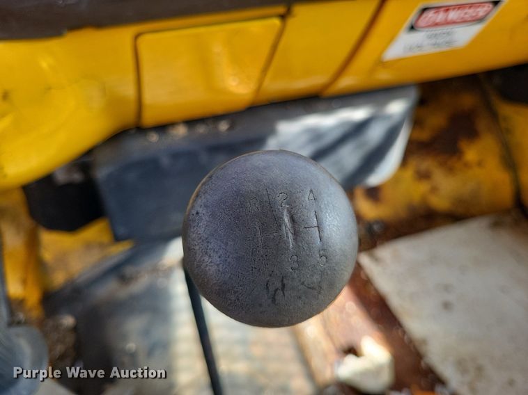 image for item DP5265 1982 GMC C6000  bucket truck