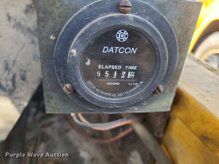 image for item DP5265 1982 GMC C6000  bucket truck