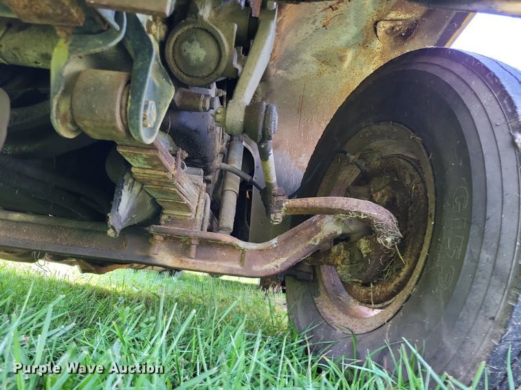 image for item DP5265 1982 GMC C6000  bucket truck