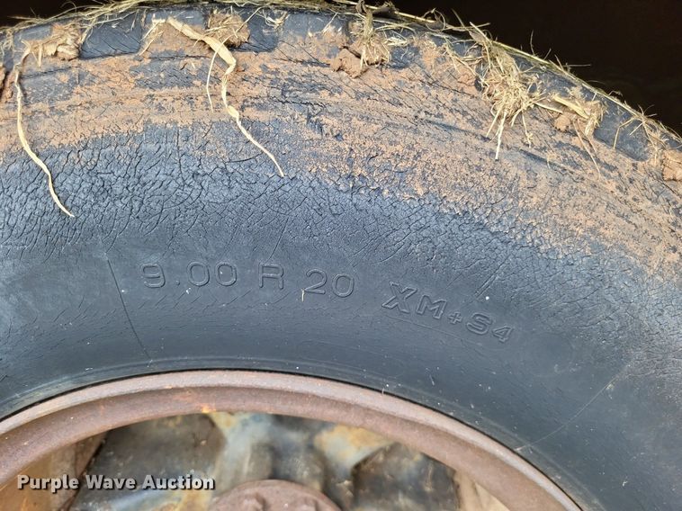 image for item DP5265 1982 GMC C6000  bucket truck