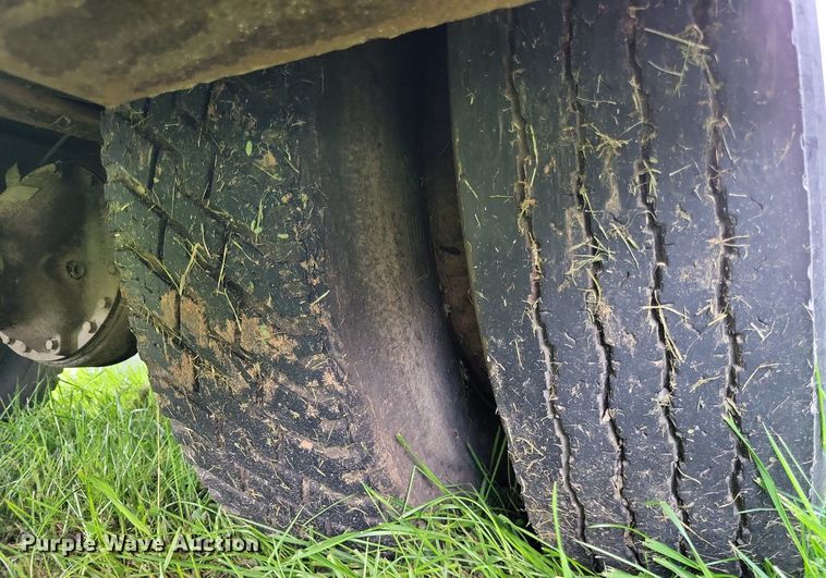 image for item DP5265 1982 GMC C6000  bucket truck