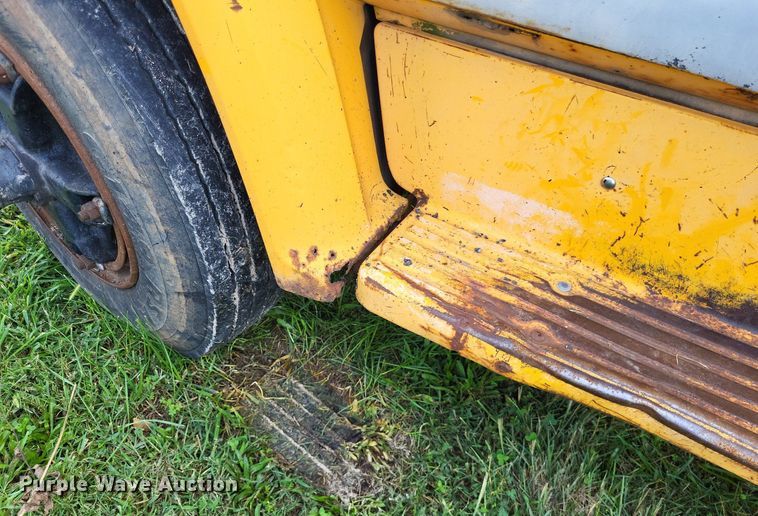 image for item DP5266 1987 Chevrolet C7  flatbed truck