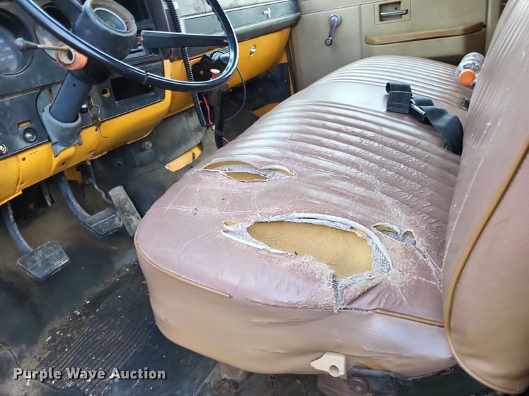 image for item DP5266 1987 Chevrolet C7  flatbed truck