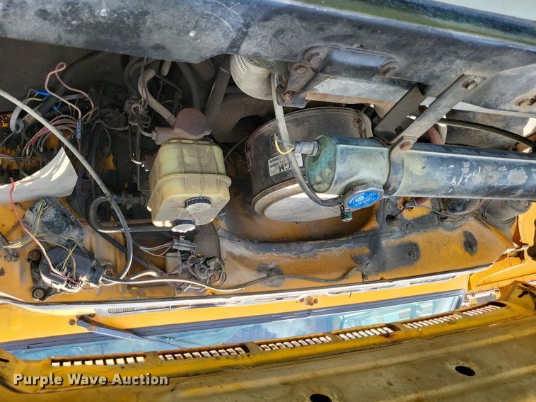 image for item DP5266 1987 Chevrolet C7  flatbed truck