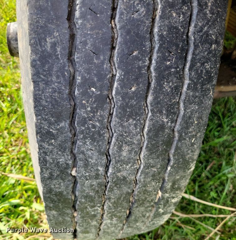 image for item DP5266 1987 Chevrolet C7  flatbed truck