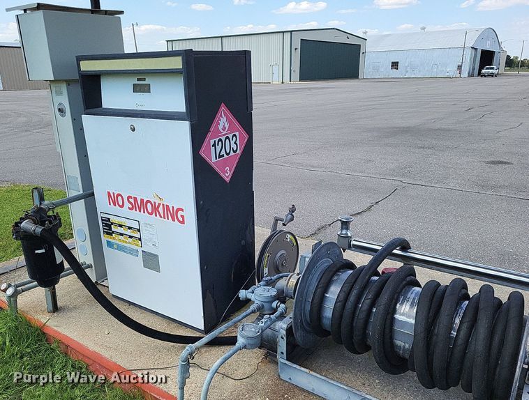 image for item DP5273 Aviation fuel station