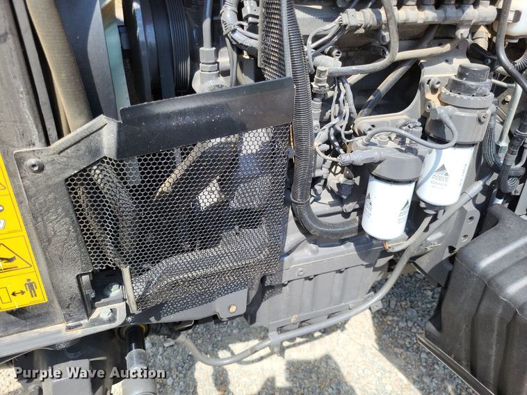 image for item DP5280 2020 Massey Ferguson 4710  MFWD tractor