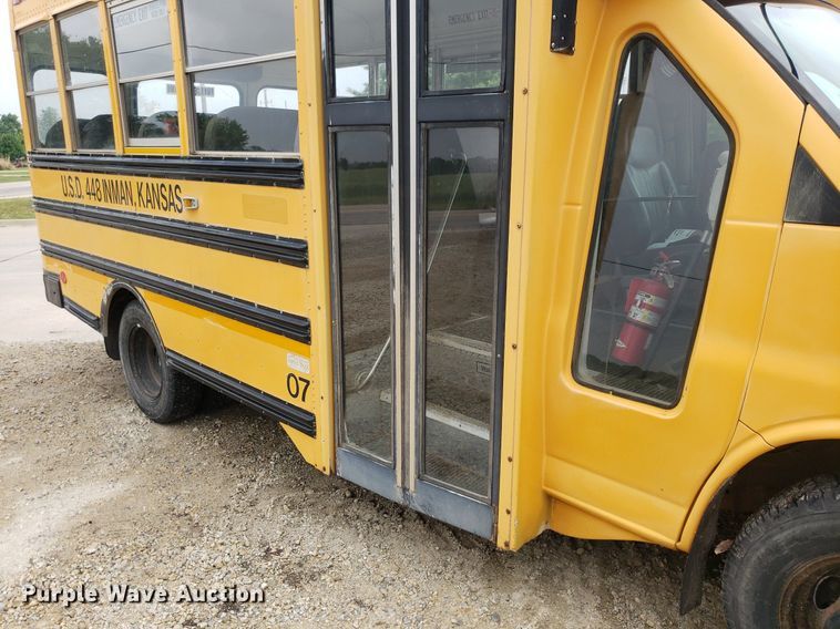 image for item DP7911 1997 Chevrolet Express  school bus