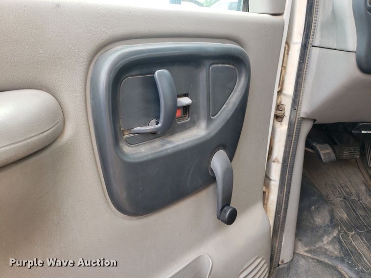 image for item DP7911 1997 Chevrolet Express  school bus