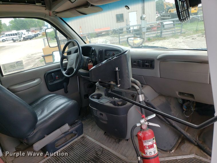image for item DP7911 1997 Chevrolet Express  school bus