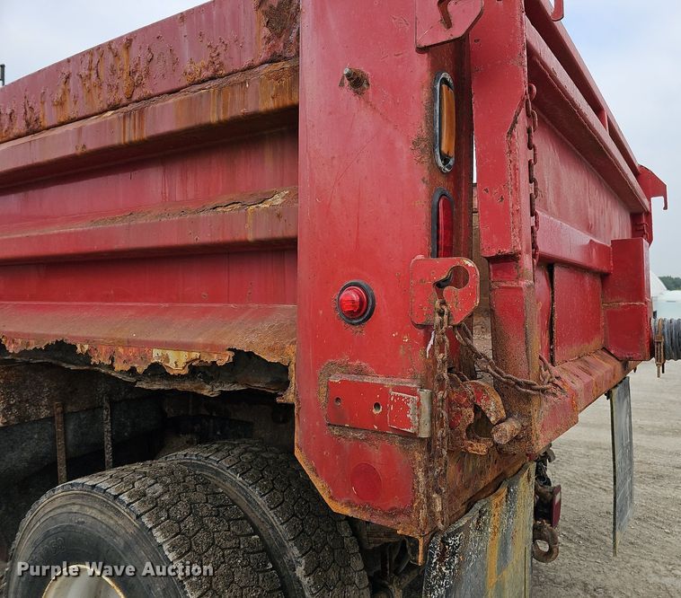 image for item DQ0298 2004 Sterling Acterra  dump truck