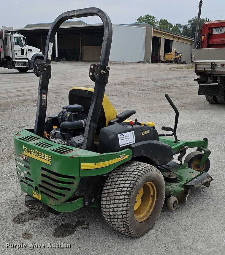 image for item DQ0300 John Deere 757 ZTrak  ZTR lawn mower