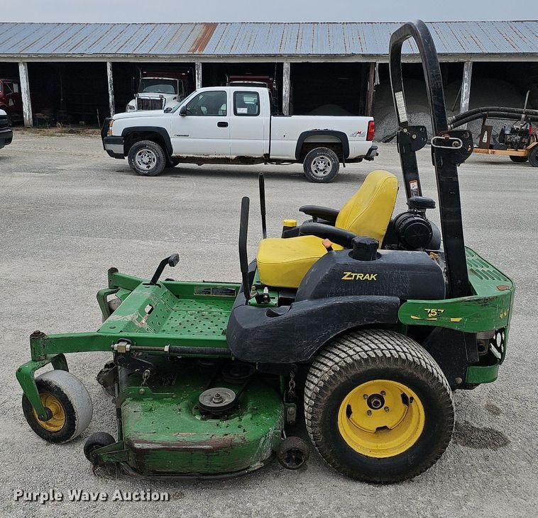 image for item DQ0300 John Deere 757 ZTrak  ZTR lawn mower
