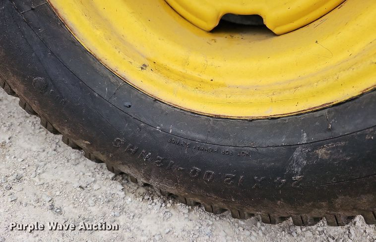 image for item DQ0300 John Deere 757 ZTrak  ZTR lawn mower