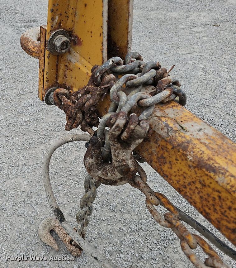 image for item DQ0301 1992 Vermeer 1250BC  wood chipper