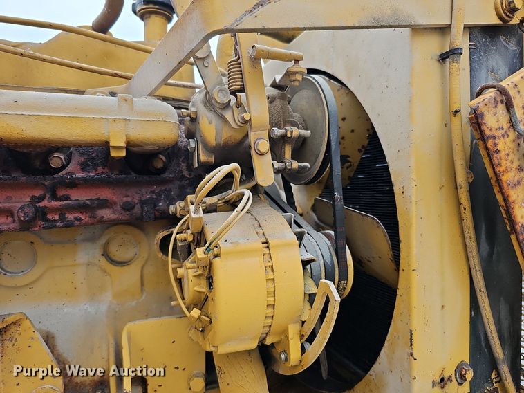 image for item DQ0301 1992 Vermeer 1250BC  wood chipper