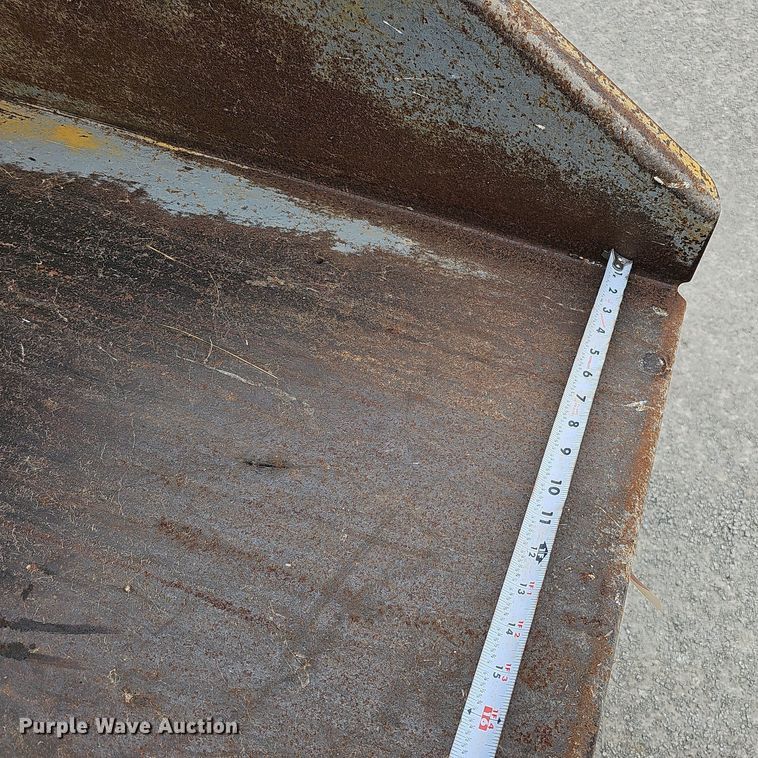 image for item DQ0301 1992 Vermeer 1250BC  wood chipper