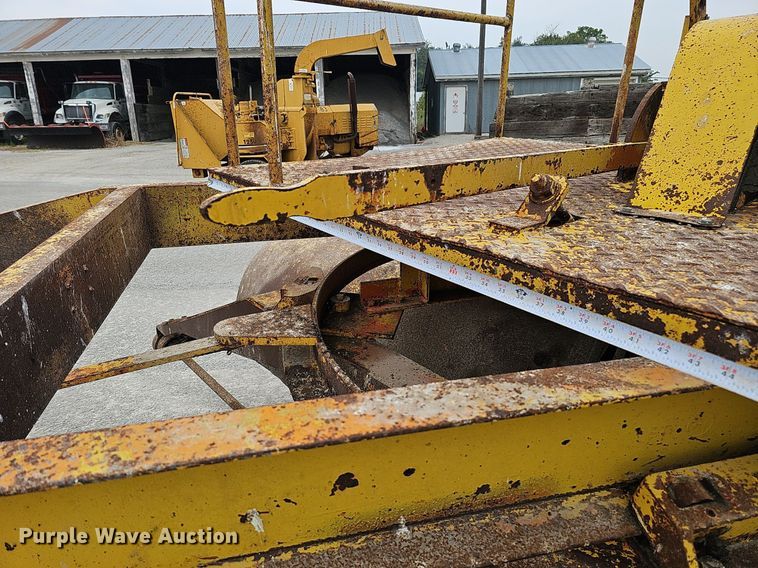 image for item DQ0302 Henke VB10  pull type sweeper