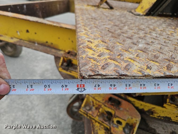 image for item DQ0302 Henke VB10  pull type sweeper