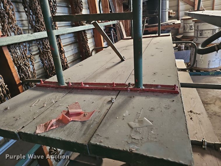 image for item DQ0332 (4) picnic tables