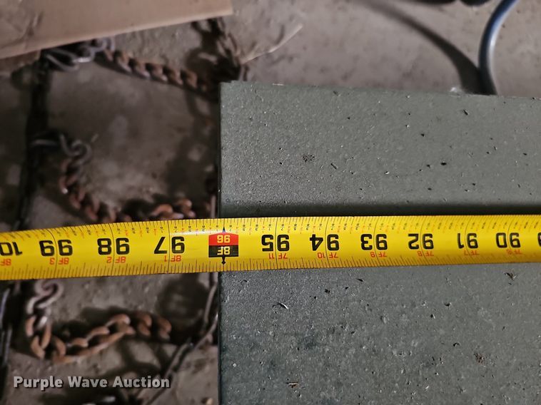 image for item DQ0332 (4) picnic tables