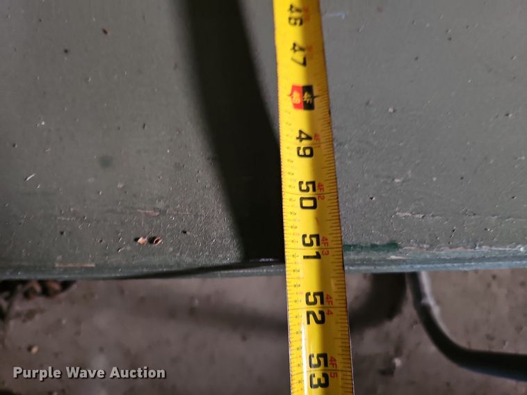 image for item DQ0332 (4) picnic tables