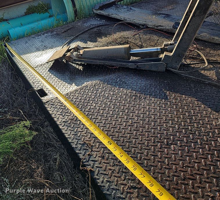 image for item DQ0333 Dump flatbed