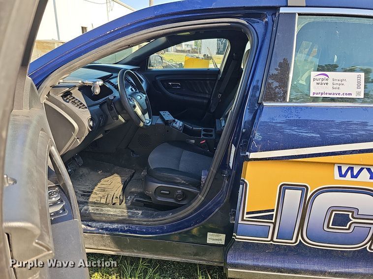 image for item DQ0335 2013 Ford Taurus Police Interceptor