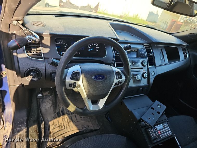 image for item DQ0335 2013 Ford Taurus Police Interceptor