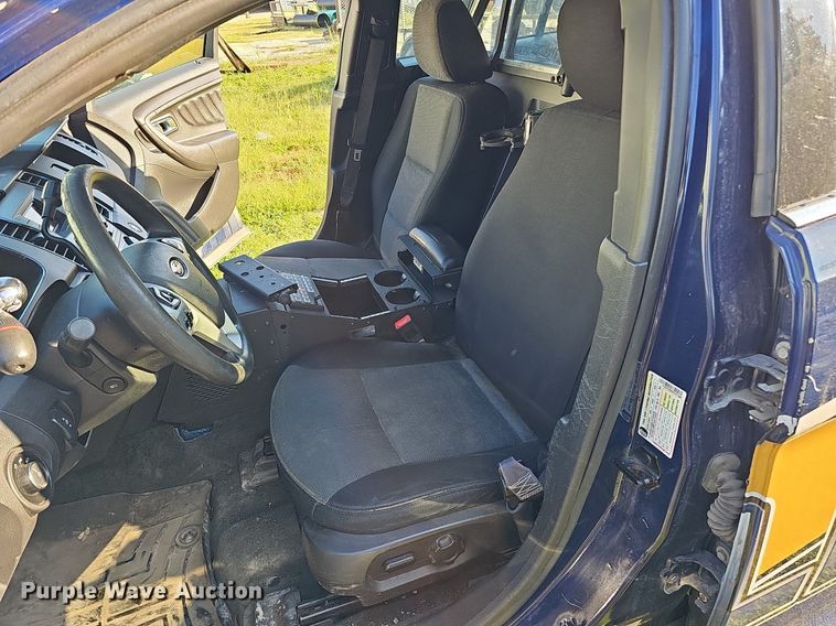image for item DQ0335 2013 Ford Taurus Police Interceptor