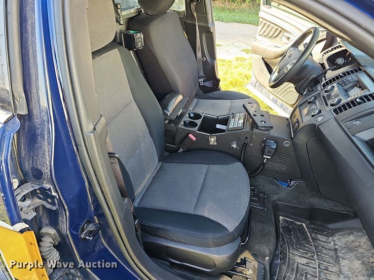 image for item DQ0335 2013 Ford Taurus Police Interceptor