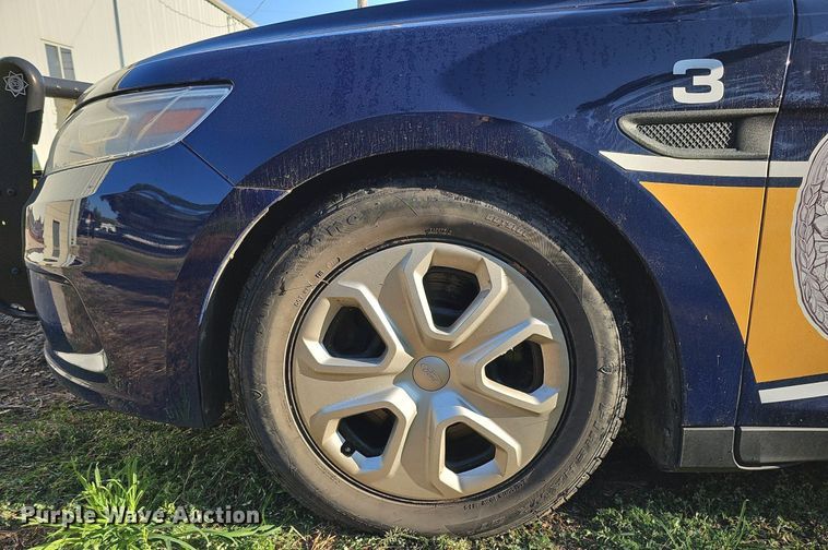 image for item DQ0335 2013 Ford Taurus Police Interceptor