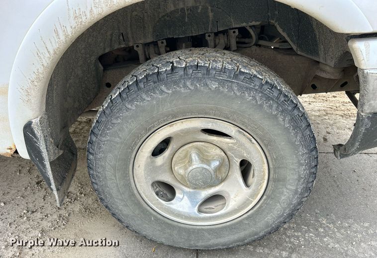 image for item DQ0939 2001 Ford F150 XLT  SuperCab pickup truck