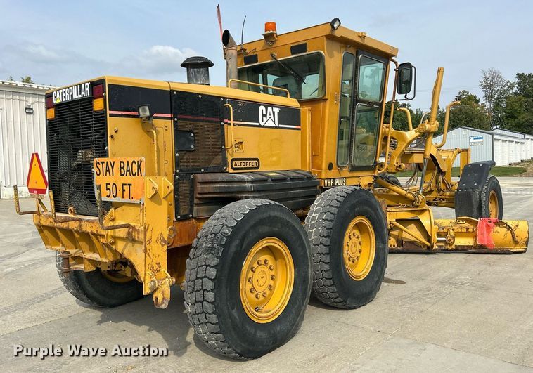 image for item DQ0940 2005 Caterpillar 140H VHP  motor grader