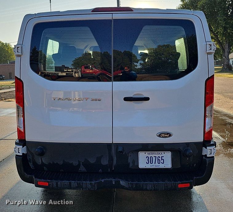 image for item DQ1091 2015 Ford Transit 350  van