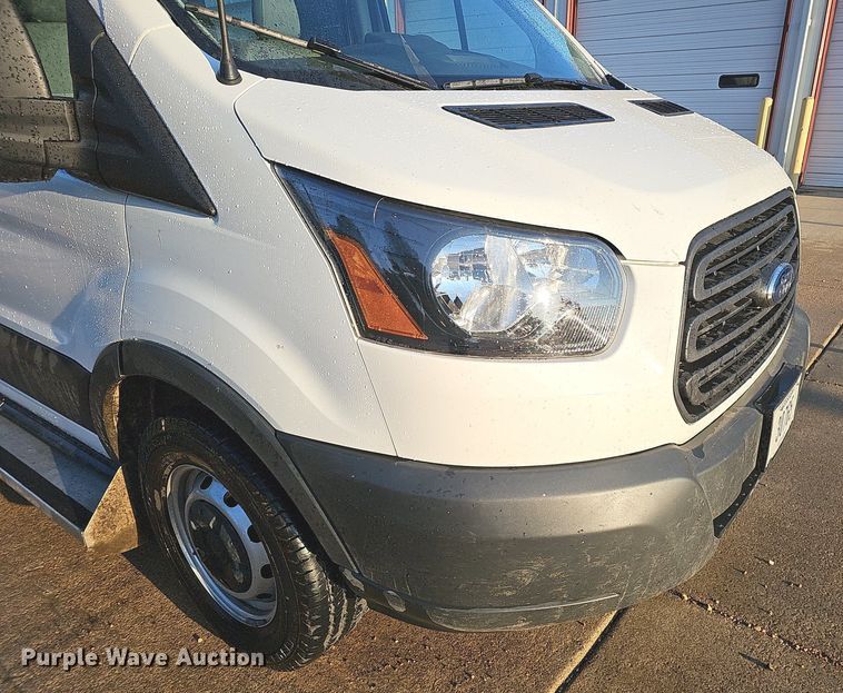 image for item DQ1091 2015 Ford Transit 350  van