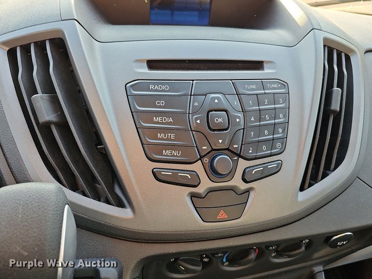 image for item DQ1091 2015 Ford Transit 350  van