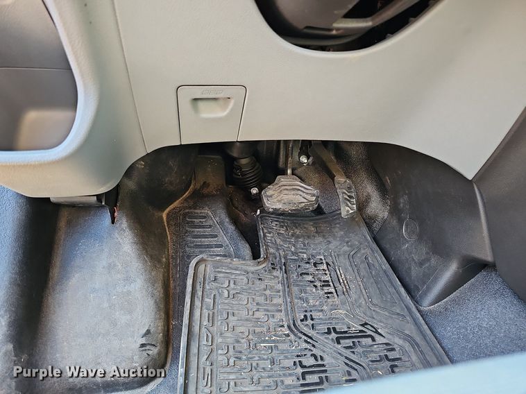 image for item DQ1091 2015 Ford Transit 350  van